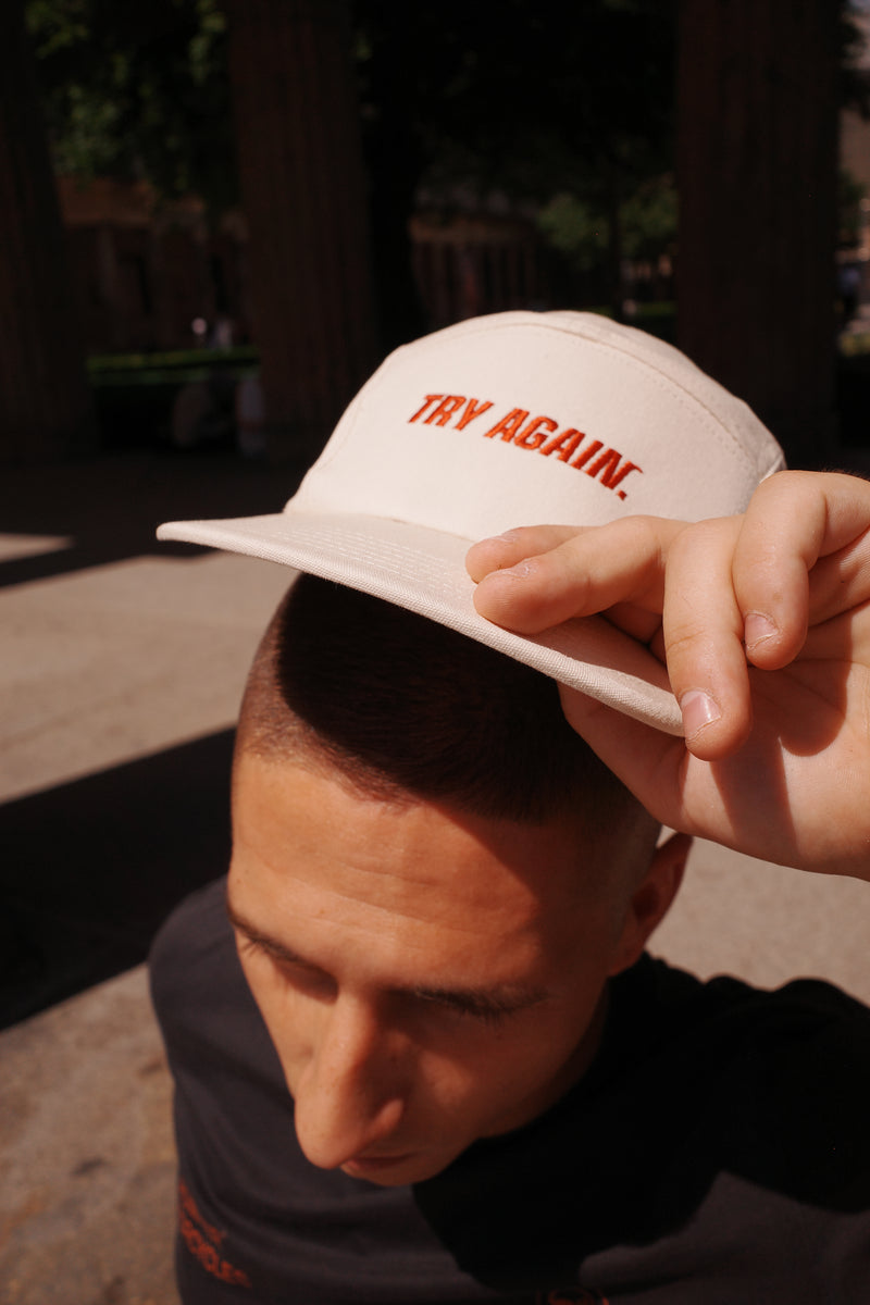 Monk x Humpier – Gorra Edición Limitada 5 Paneles
